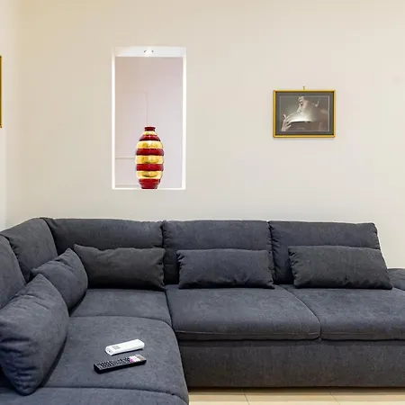 Internotre Luxury * Μπάρι