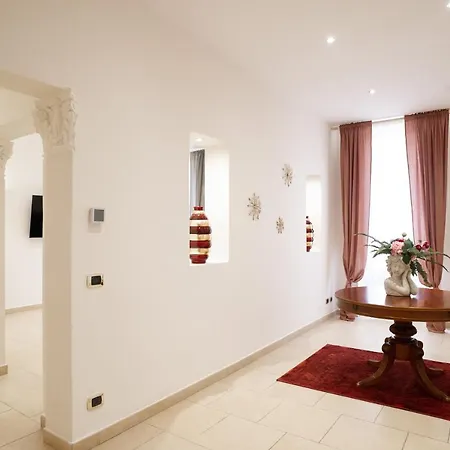 Internotre Luxury * Μπάρι