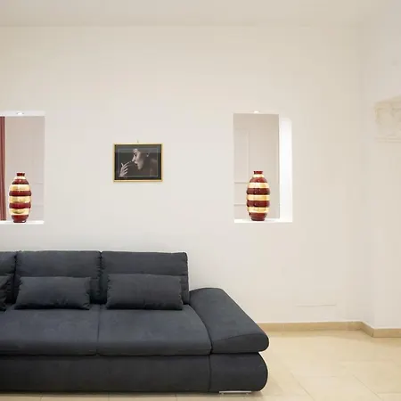 Internotre Luxury Lejlighed *