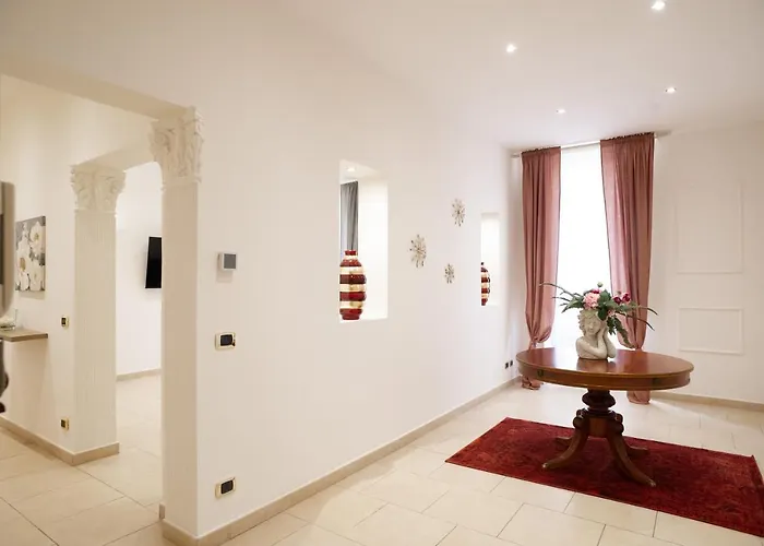 Internotre Luxury * Bari