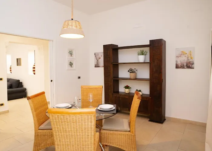 Lägenhet Internotre Luxury Bari