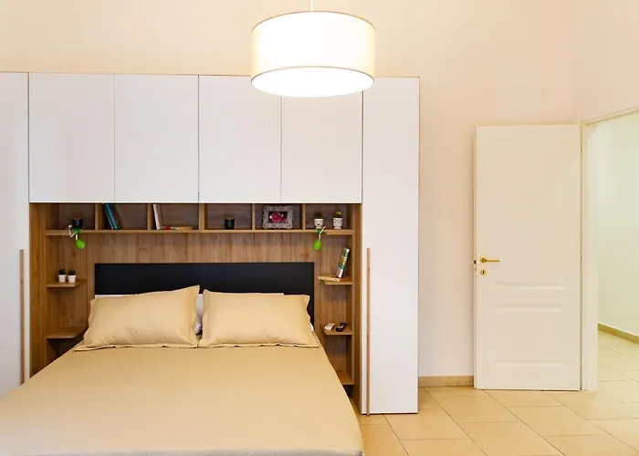 Internotre Luxury Lägenhet *